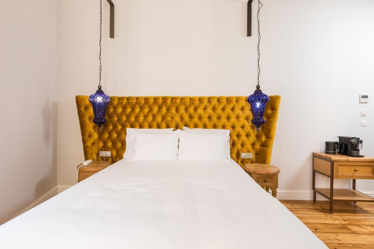 Deluxe Double Room with Side Sea View,1145570500:JPEG