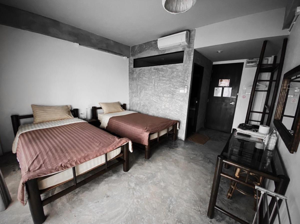Standard Twin Room,1011637207:JPEG