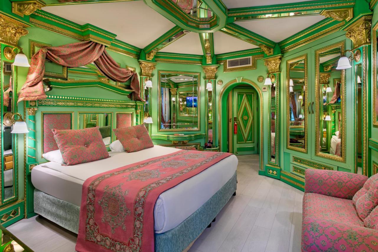 Club Room,1025630986:JPEG