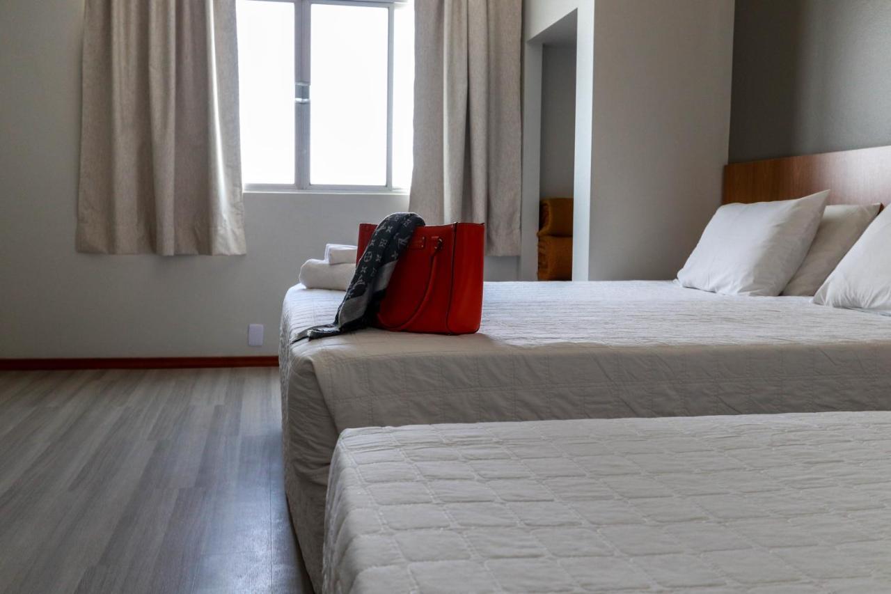 Quarto Standard com 2 Camas de Solteiro