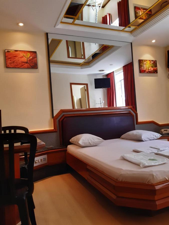 Standard Room,1031127229:JPEG