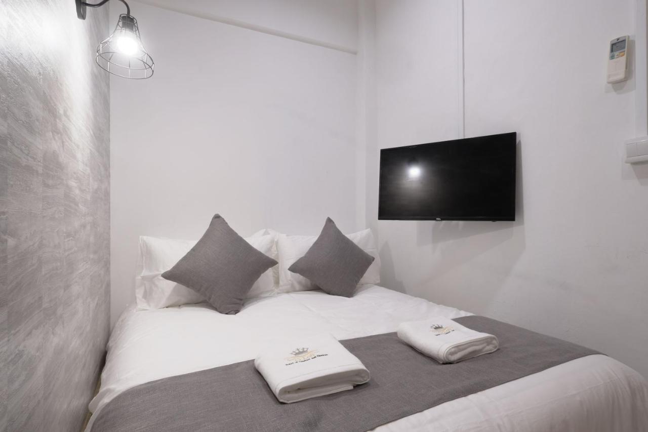 Deluxe Double Room Without Windows
