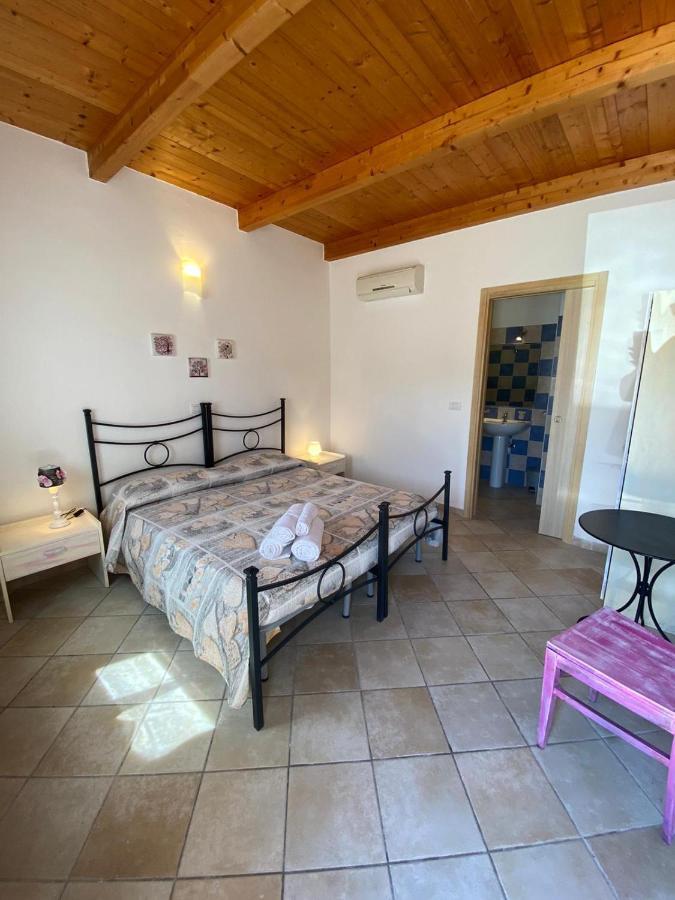 Camera Matrimoniale/Doppia con Letti Singoli con Bagno Privato