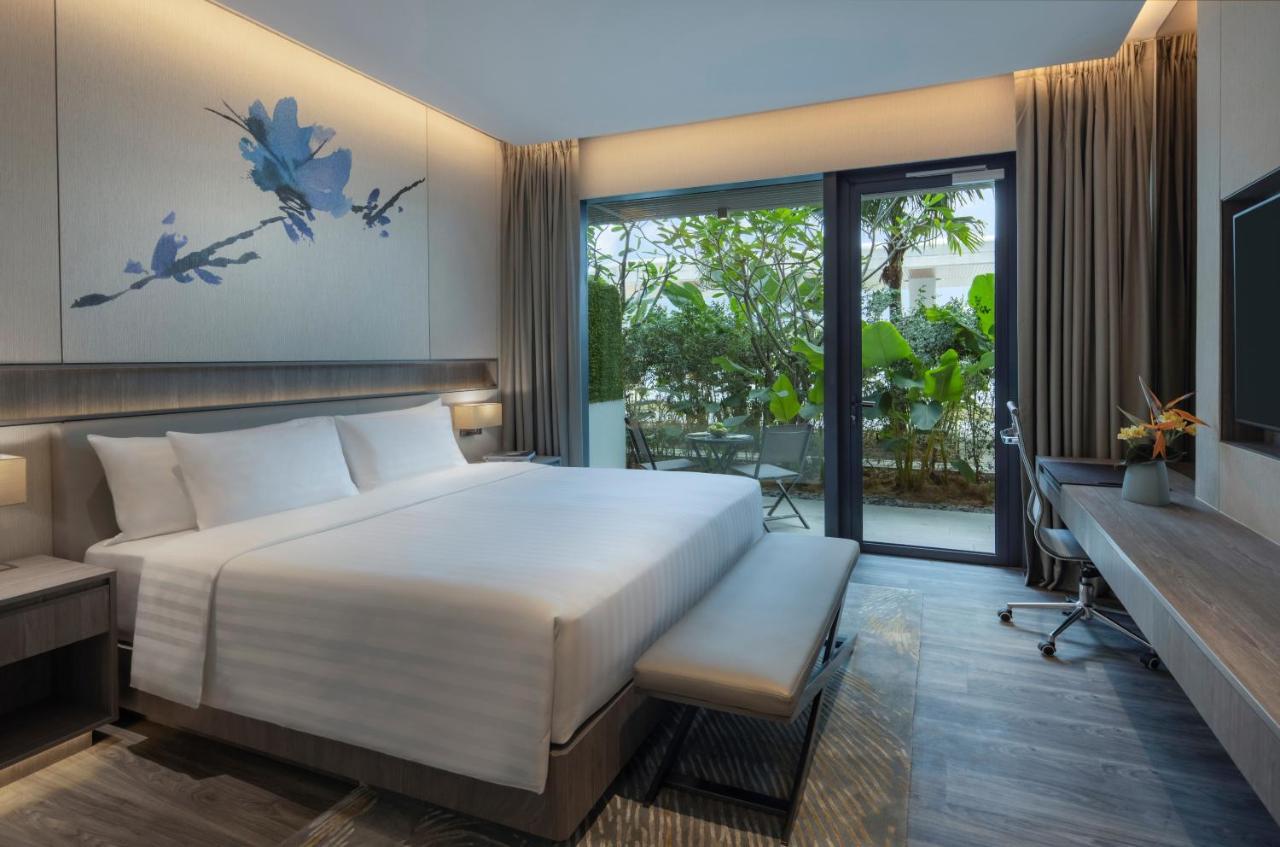 Deluxe Laguna City Kamer met Kingsize Bed en Patio