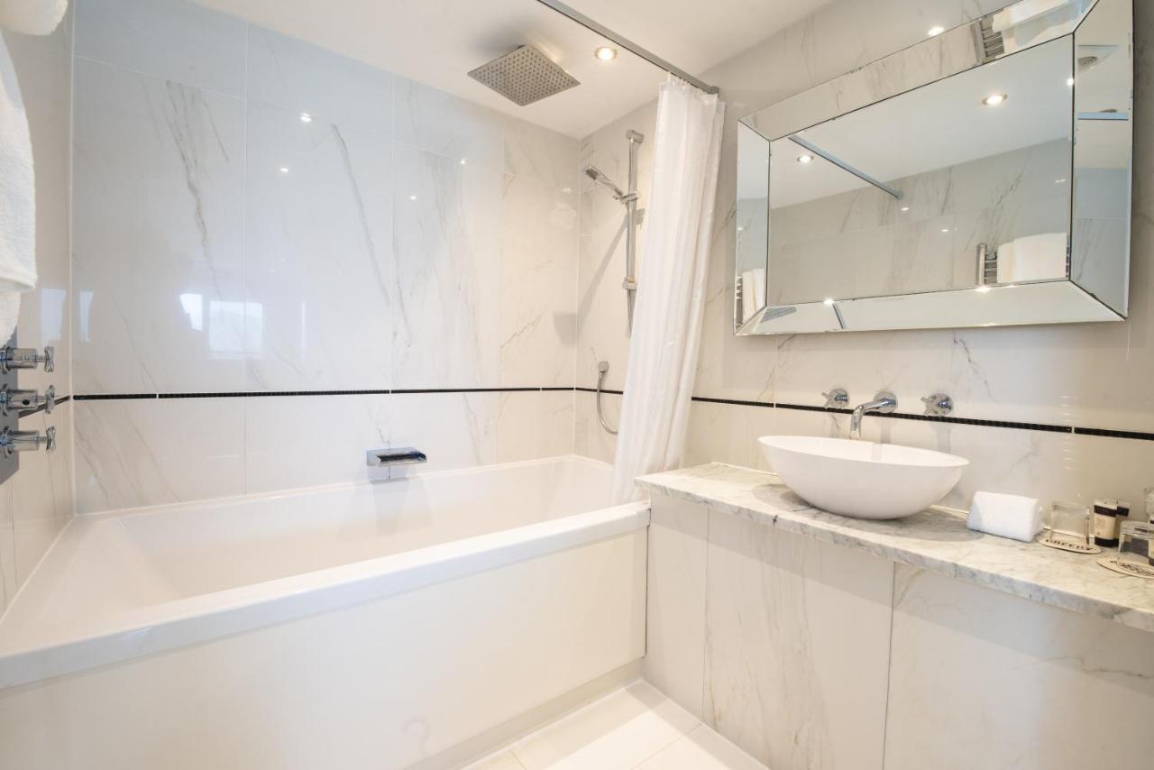 Suite with Sea View