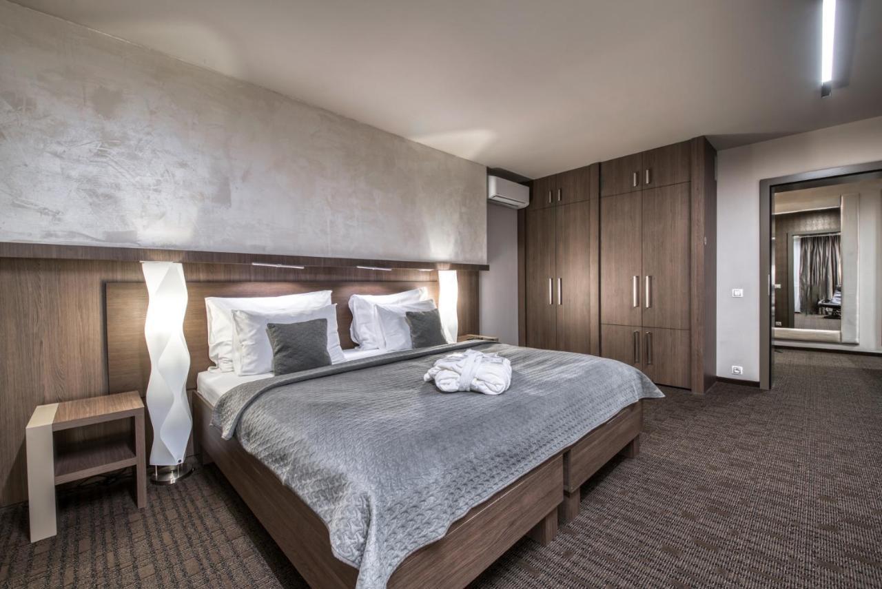 Chambre Quadruple de Luxe avec Accès Gratuit au Centre de Bien-Être et à la Salle de Sport
