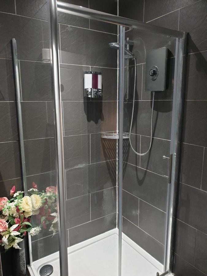 Budget Double Room with Private External Bathroom,1112634594:JPEG