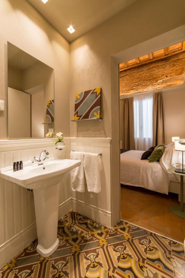 Superior Double Room with Inner Courtyard View