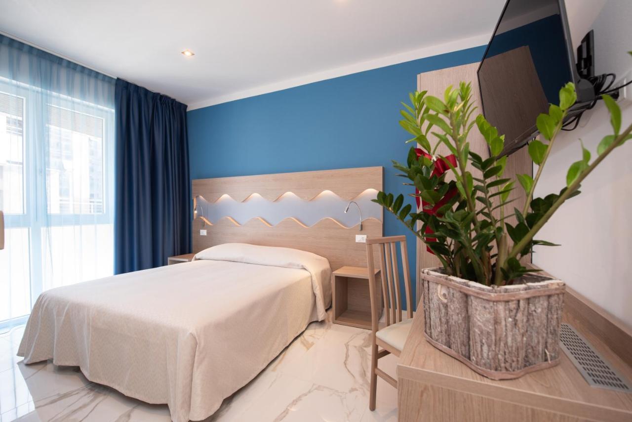 Vierbettzimmer mit eigenem Bad