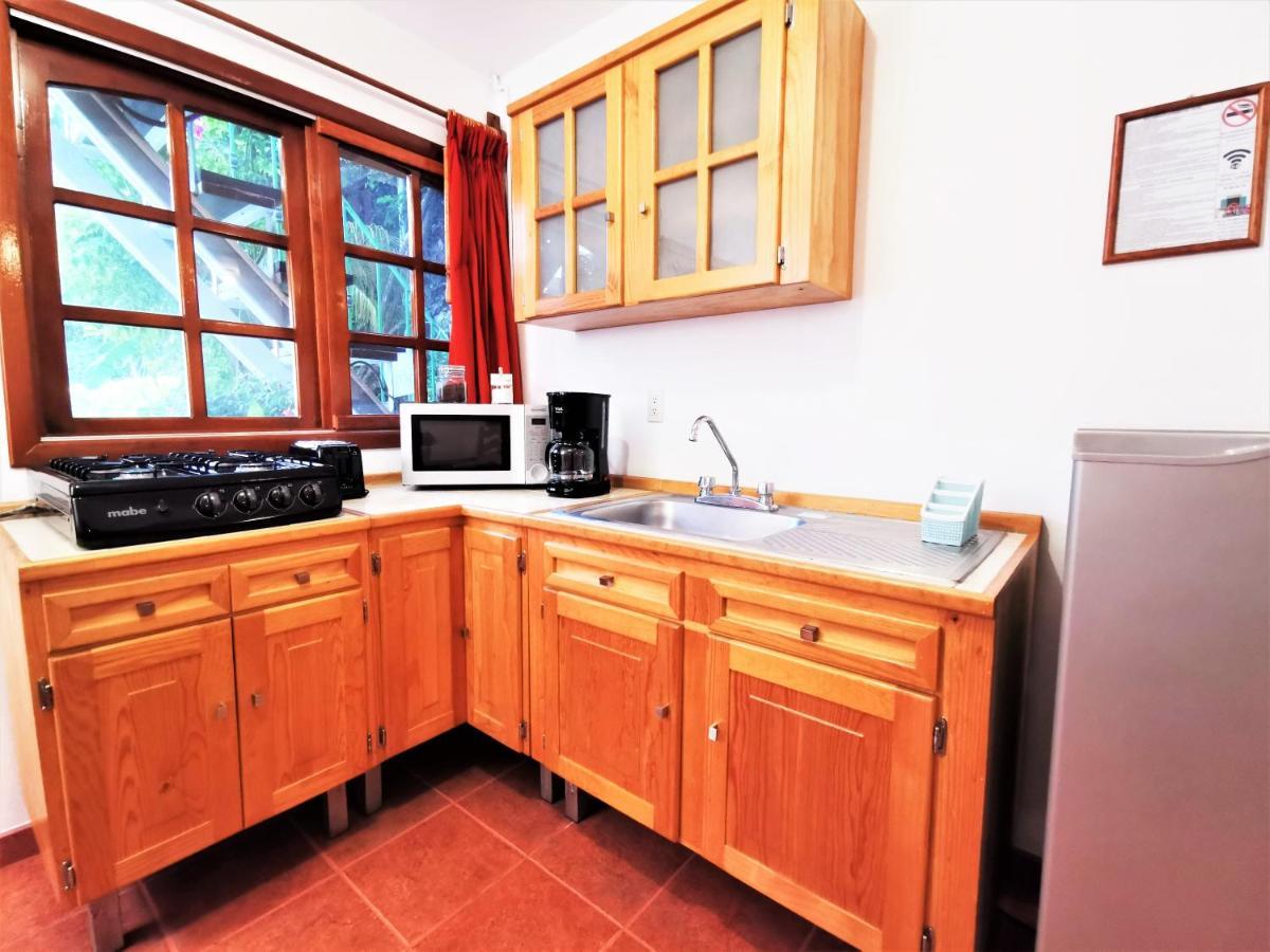 Bungalow mit zwei Doppelbetten