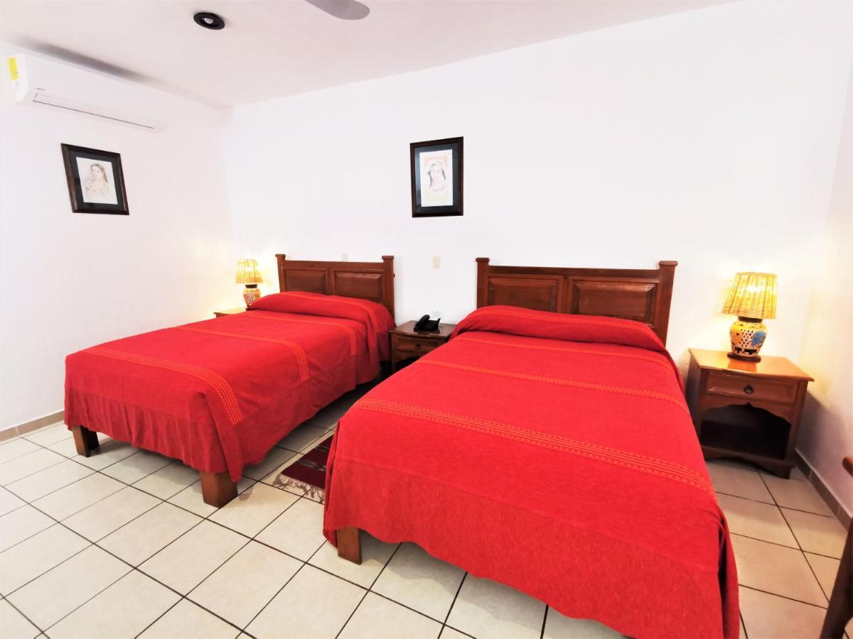 Doppelzimmer mit 2 Doppelbetten