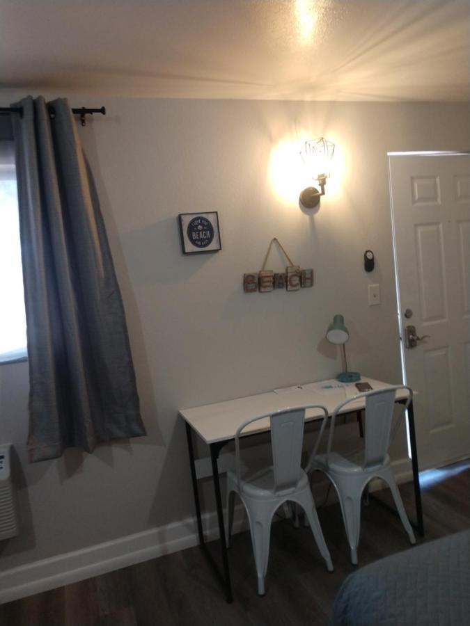 Queen Room with Two Queen Beds,1148450122:JPEG