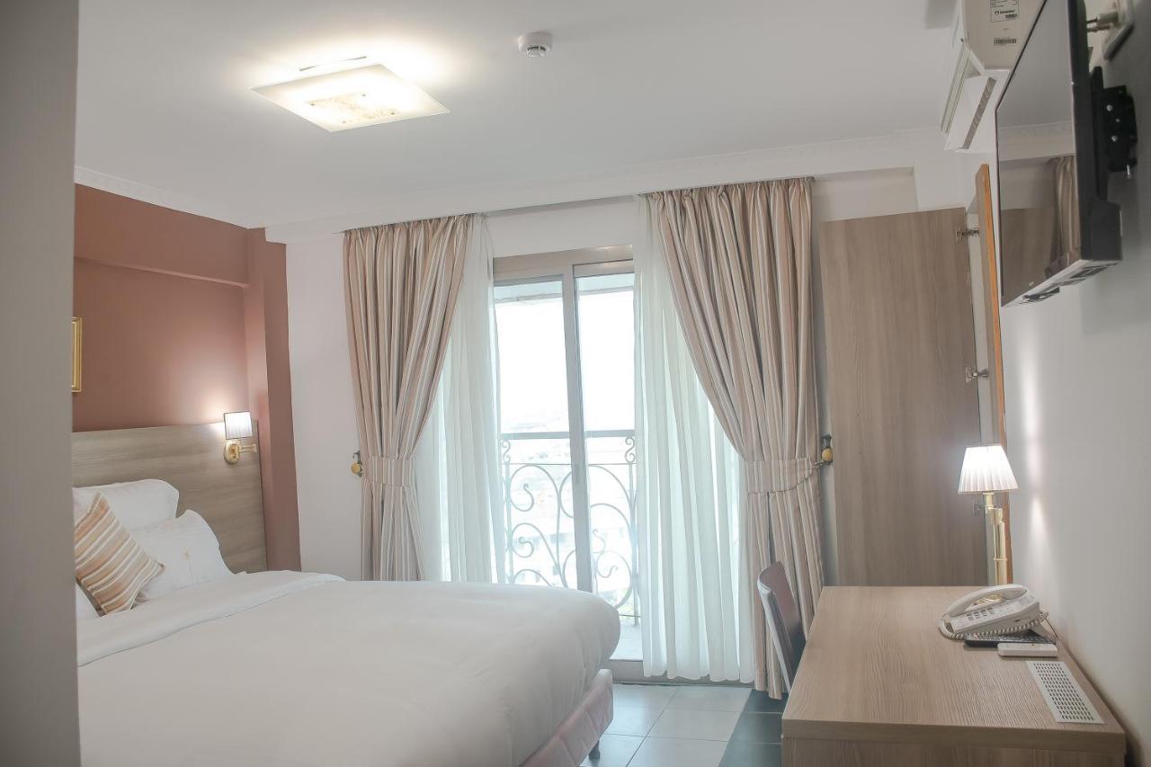 Superior Queen Room
