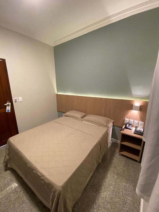 Suite with Hot Tub,1198394161:JPEG