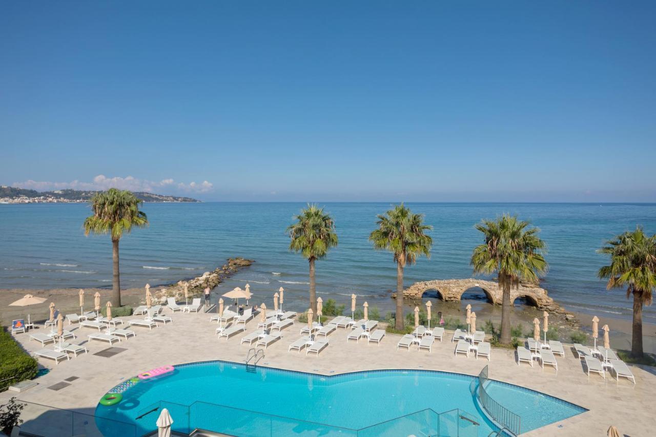 Apartamento de 2 dormitorios con vistas al mar (4 adultos)