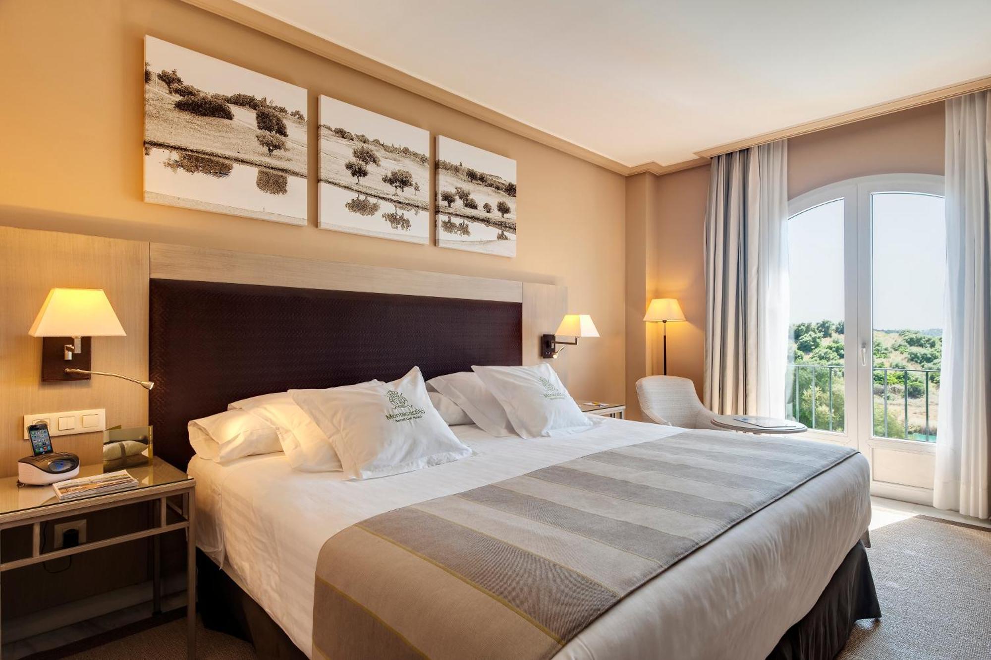 Triple Room with Golf View