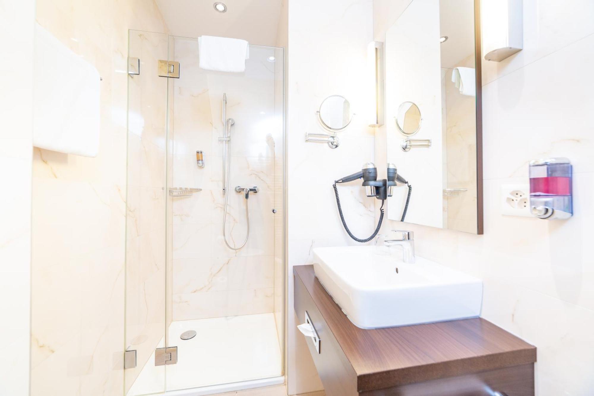 Modern Single Room