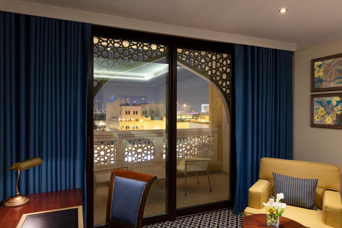Superior Souq Piazza View Room