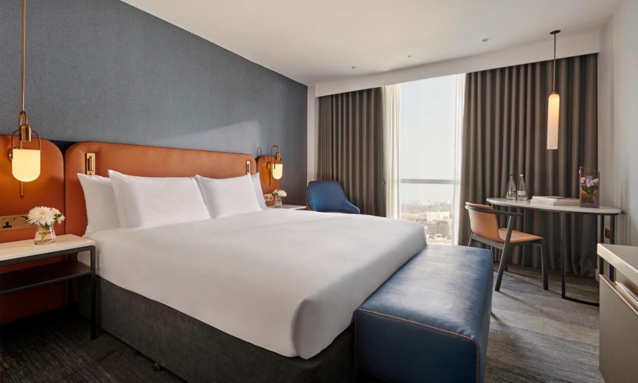 Kamer met Kingsize Bed en Uitzicht op Cherry Park