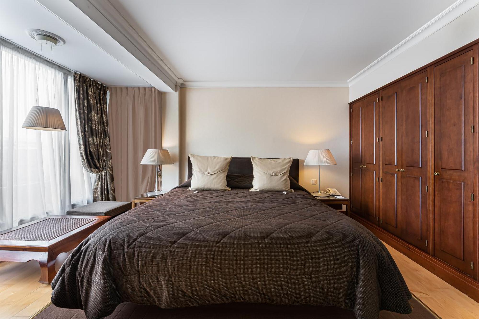 Ambassador Suite with Terrace