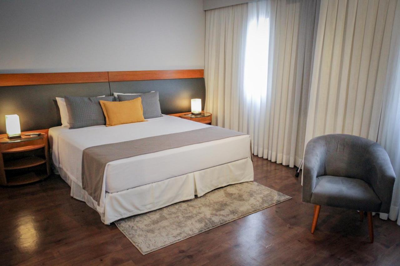 Quarto Superior com Cama Queen-size