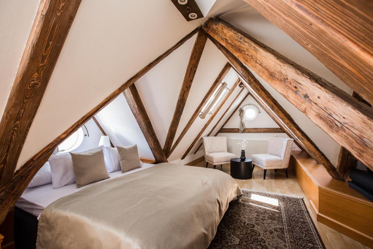 Two-Bedroom Suite,1274802265:JPEG