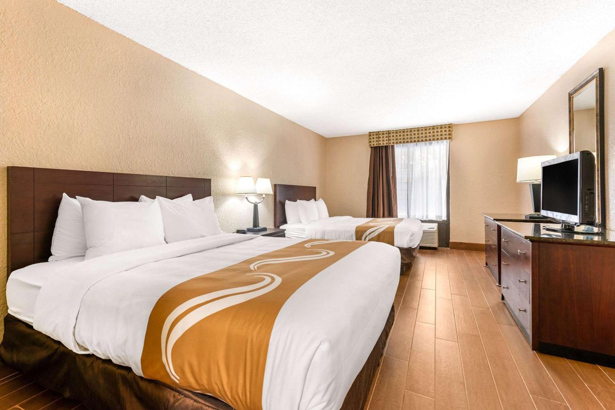 Chambre 2 Lits Queen-Size - Non-Fumeurs