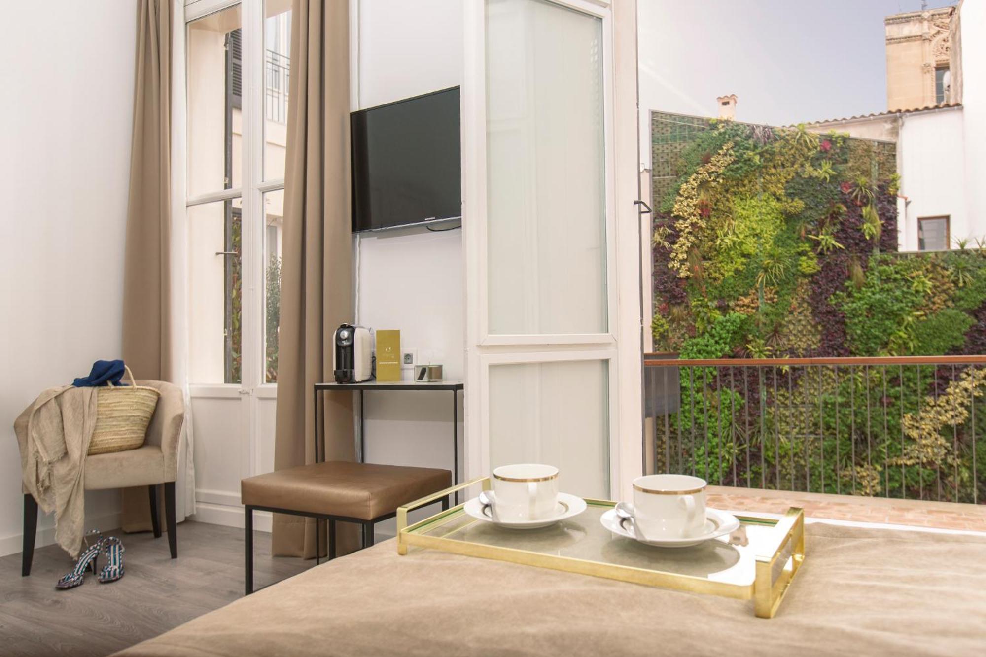 Double Room Terrace,1278847231:JPEG