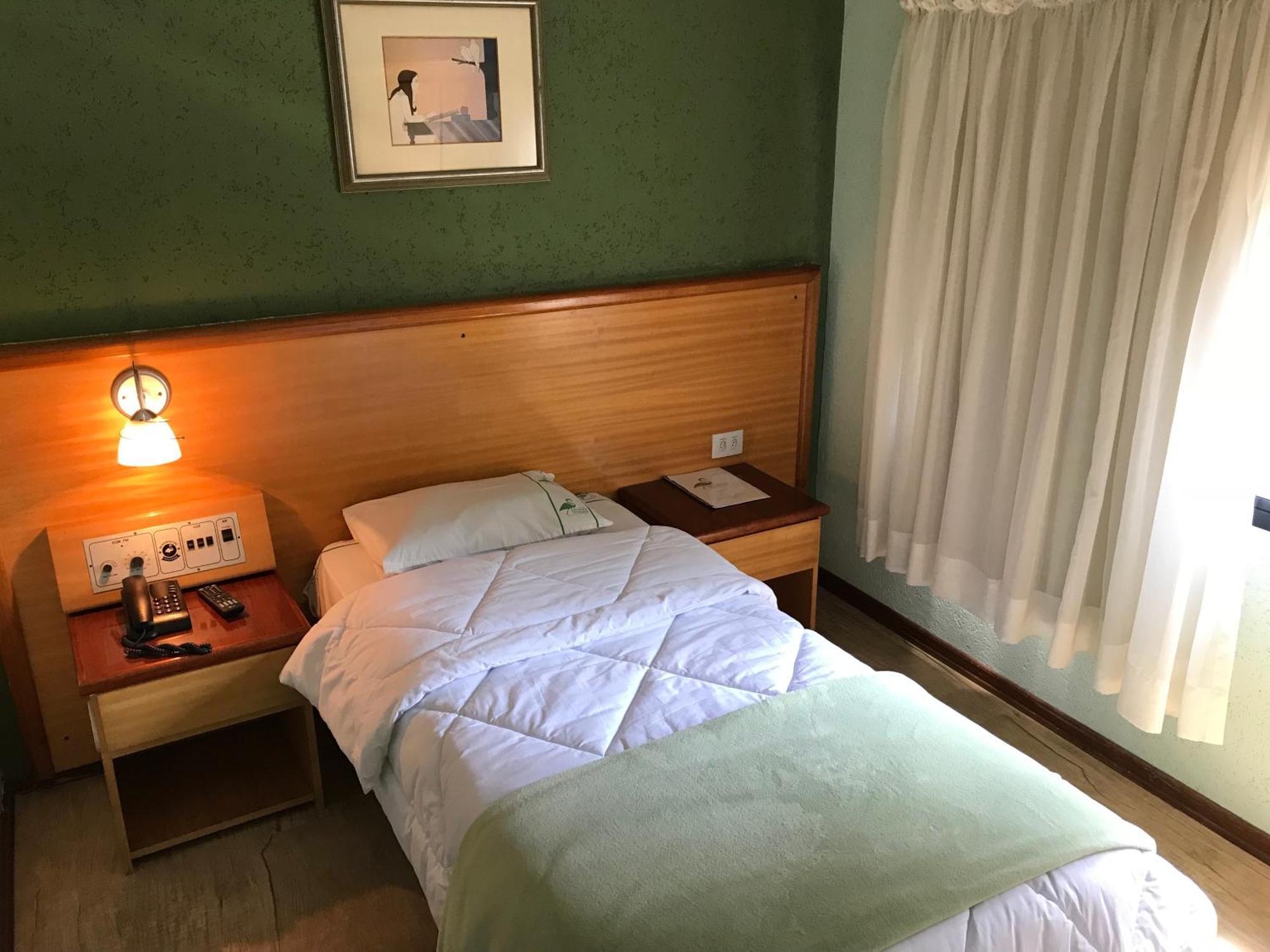 Quarto Individual Standard