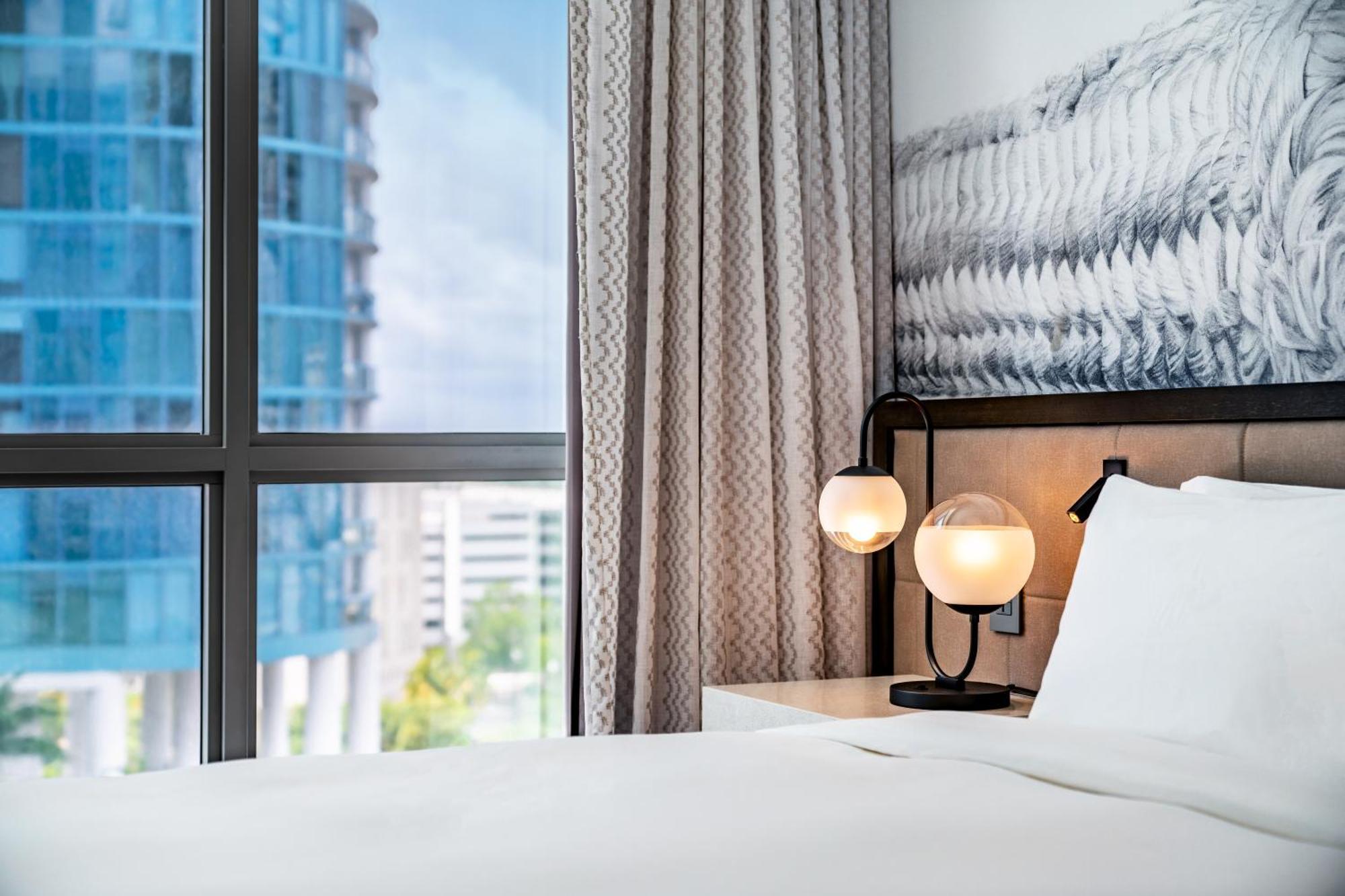 Quarto com Cama King-size