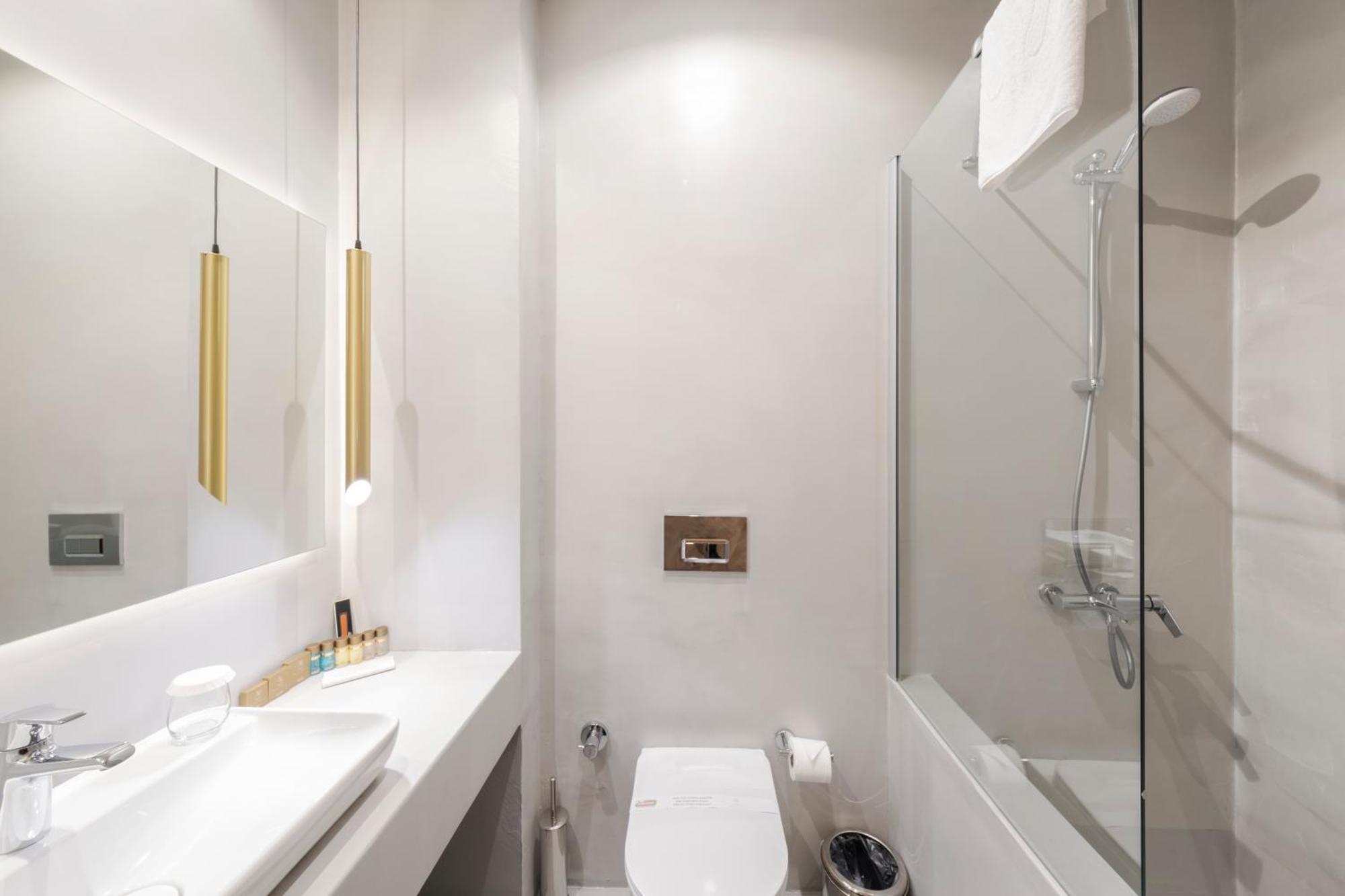 Suite with City View