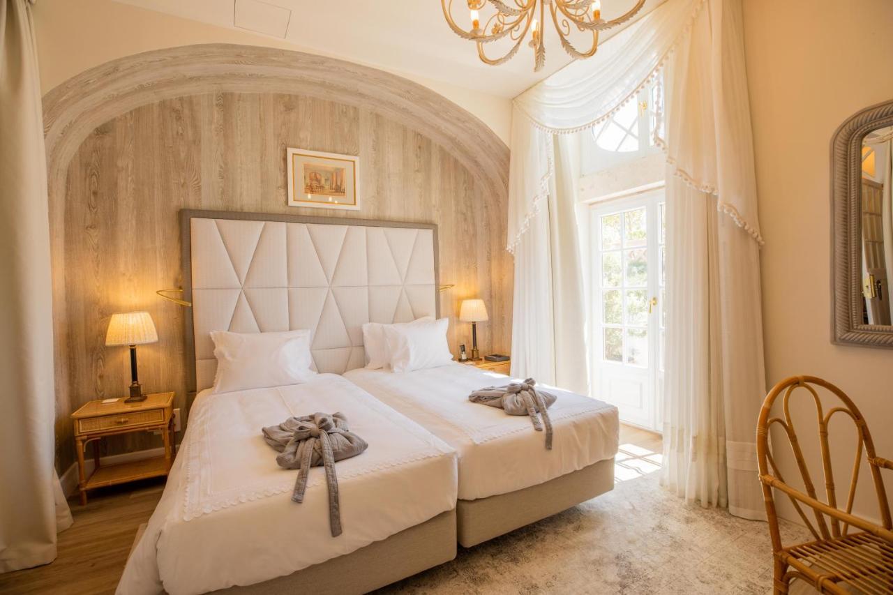 Quarto Duplo com Vista Jardim