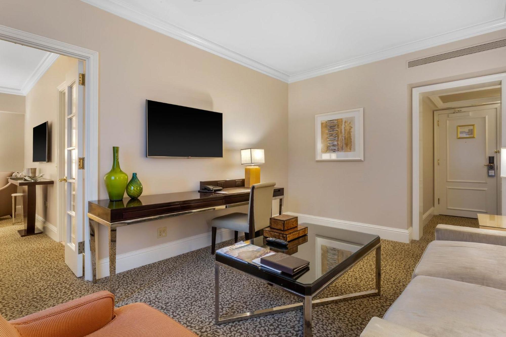Suite - Berkshire