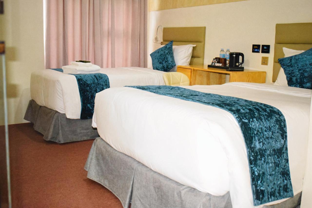Premier Deluxe Double or Twin Room with Sea View and Free Airport Transfer