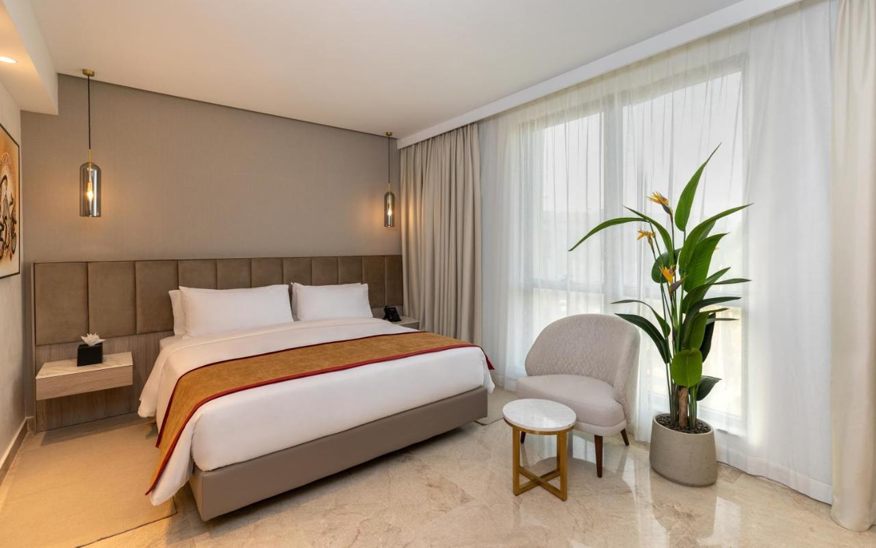 Deluxe Single Room