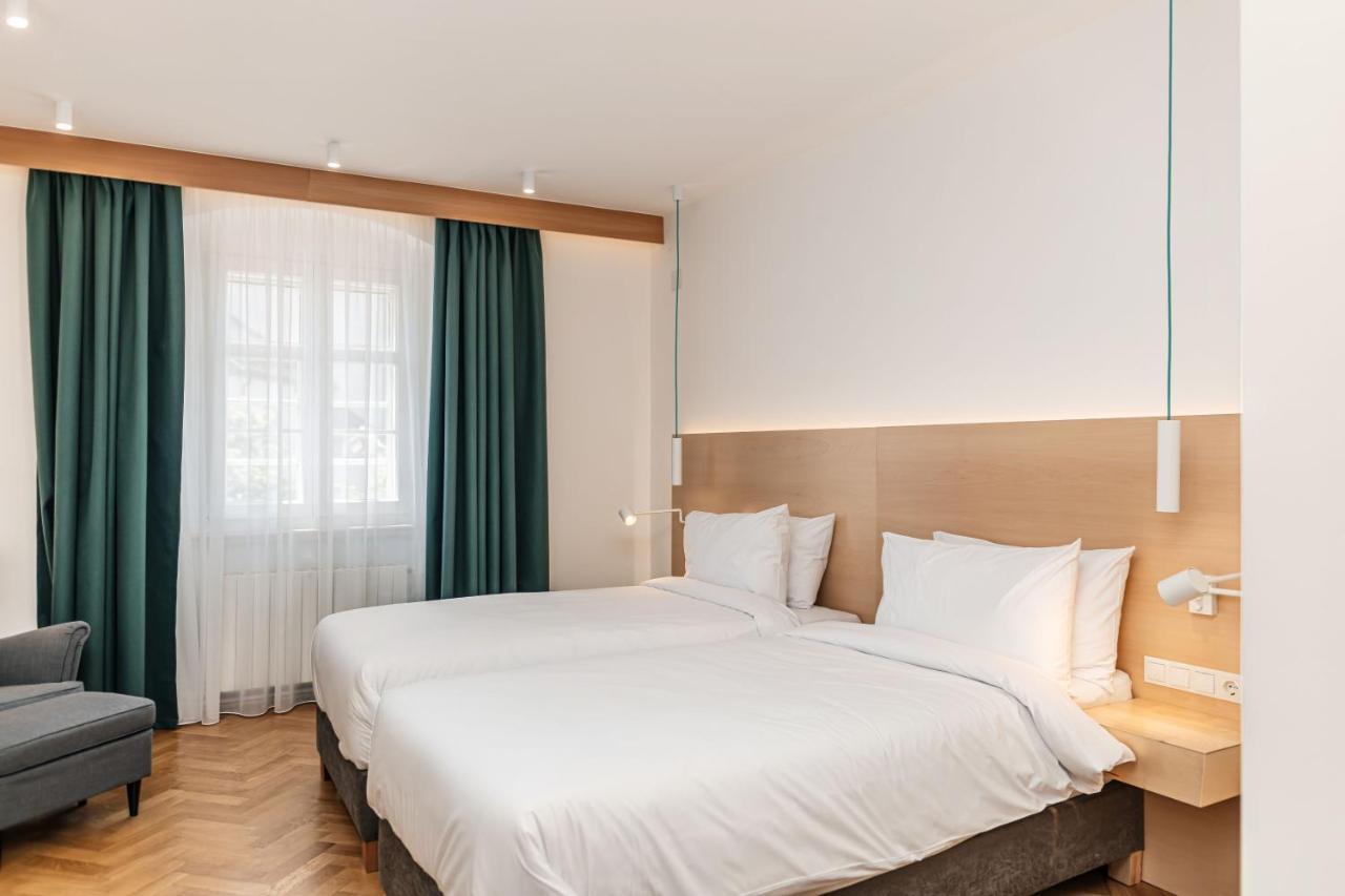 Chambre Lits Jumeaux Spacieuse