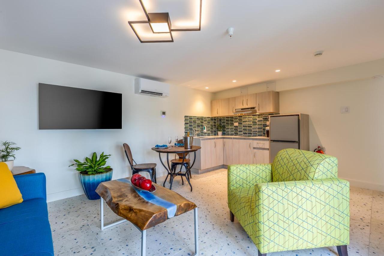 Suite with Terrace,1350983578:JPEG