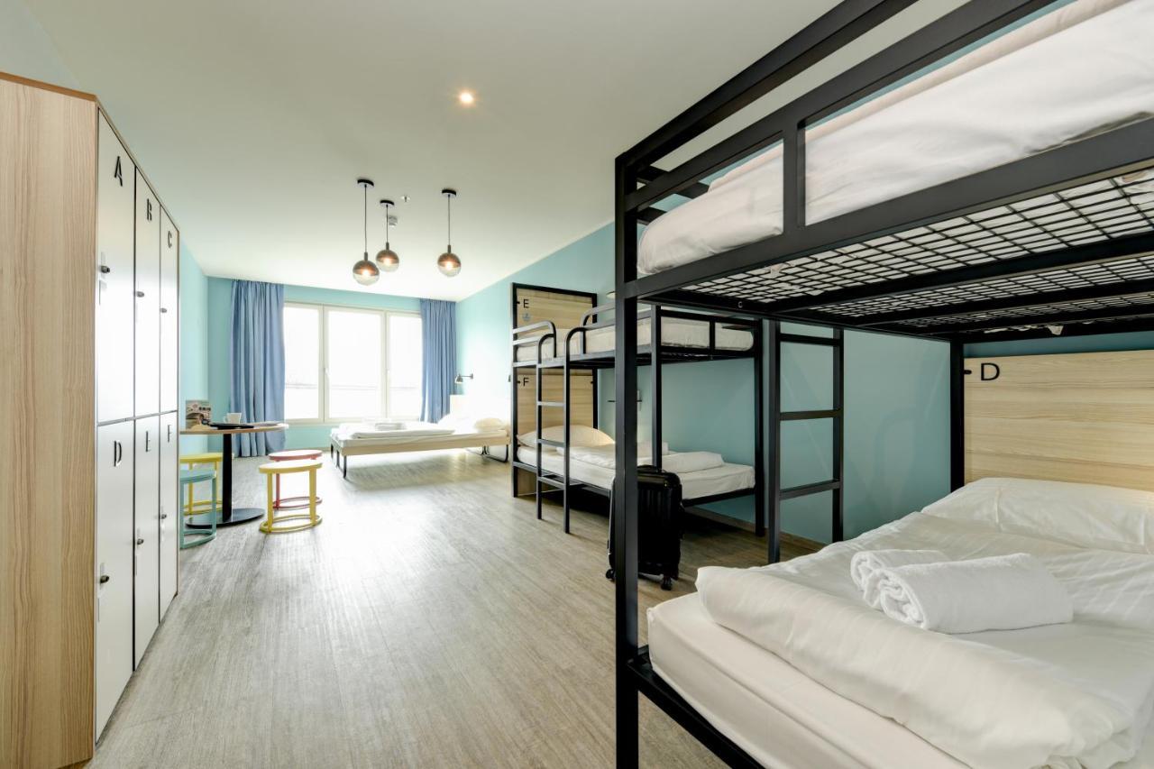 Bed 6-Bed Mixed Dormitory Room
