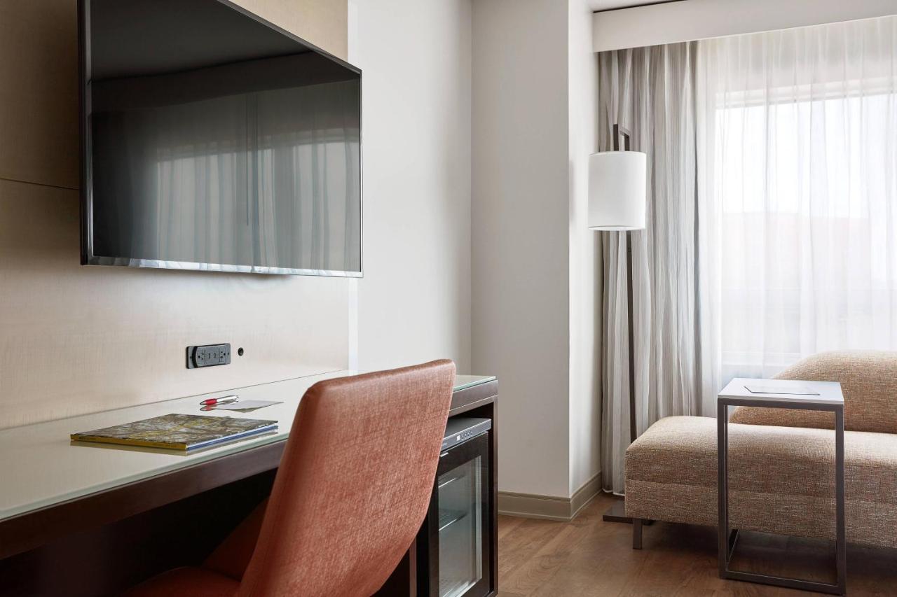 King Corner Room,1499995429:JPEG