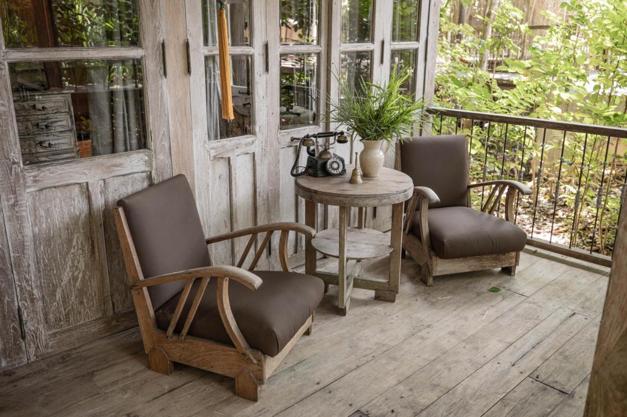 Vintage Teak House Complimentary Afternoon Tea