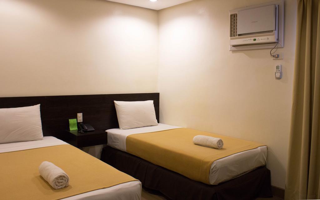 Quarto Standard com Cama de Casal ou 2 de Solteiro
