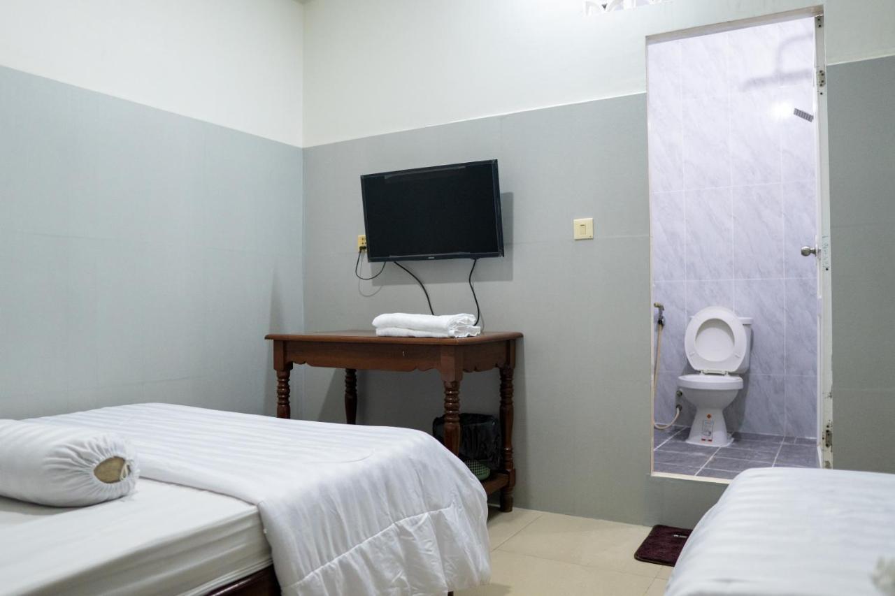 Standard Twin Room,1429789798:JPEG