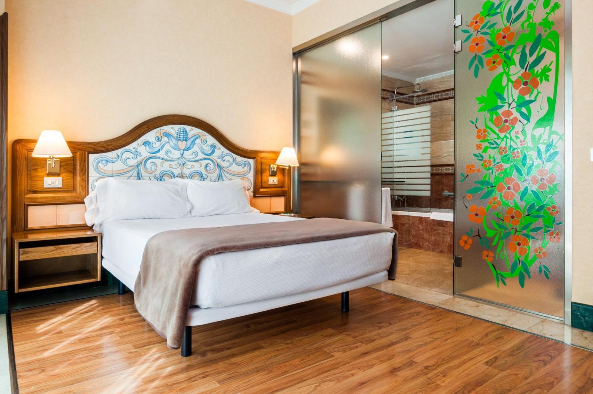 Double or Twin Room with Extra Bed