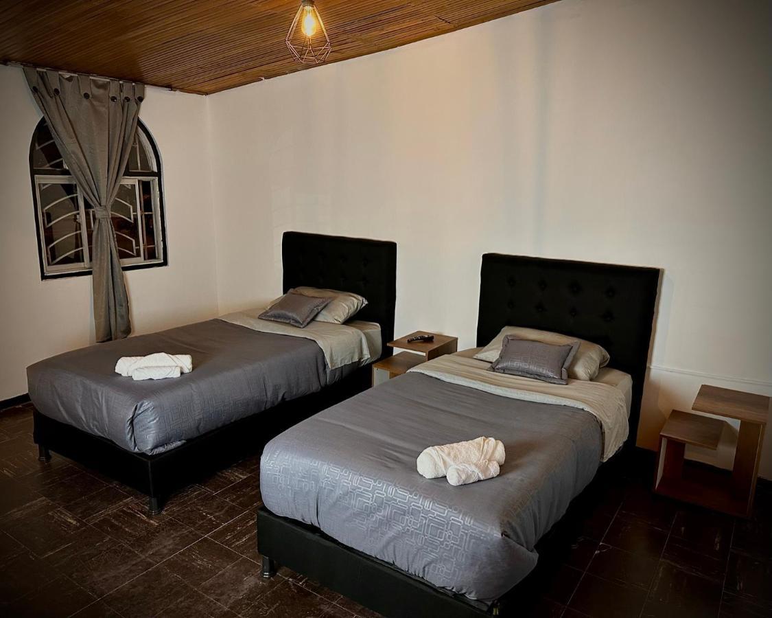 Double Room,1469327024:JPEG