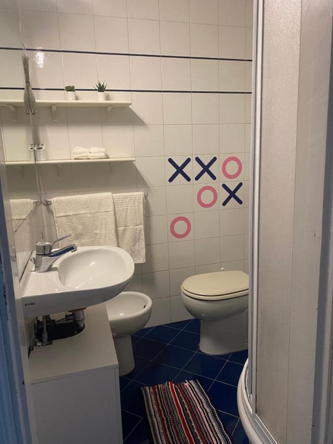 Double Room,1482727214:JPEG