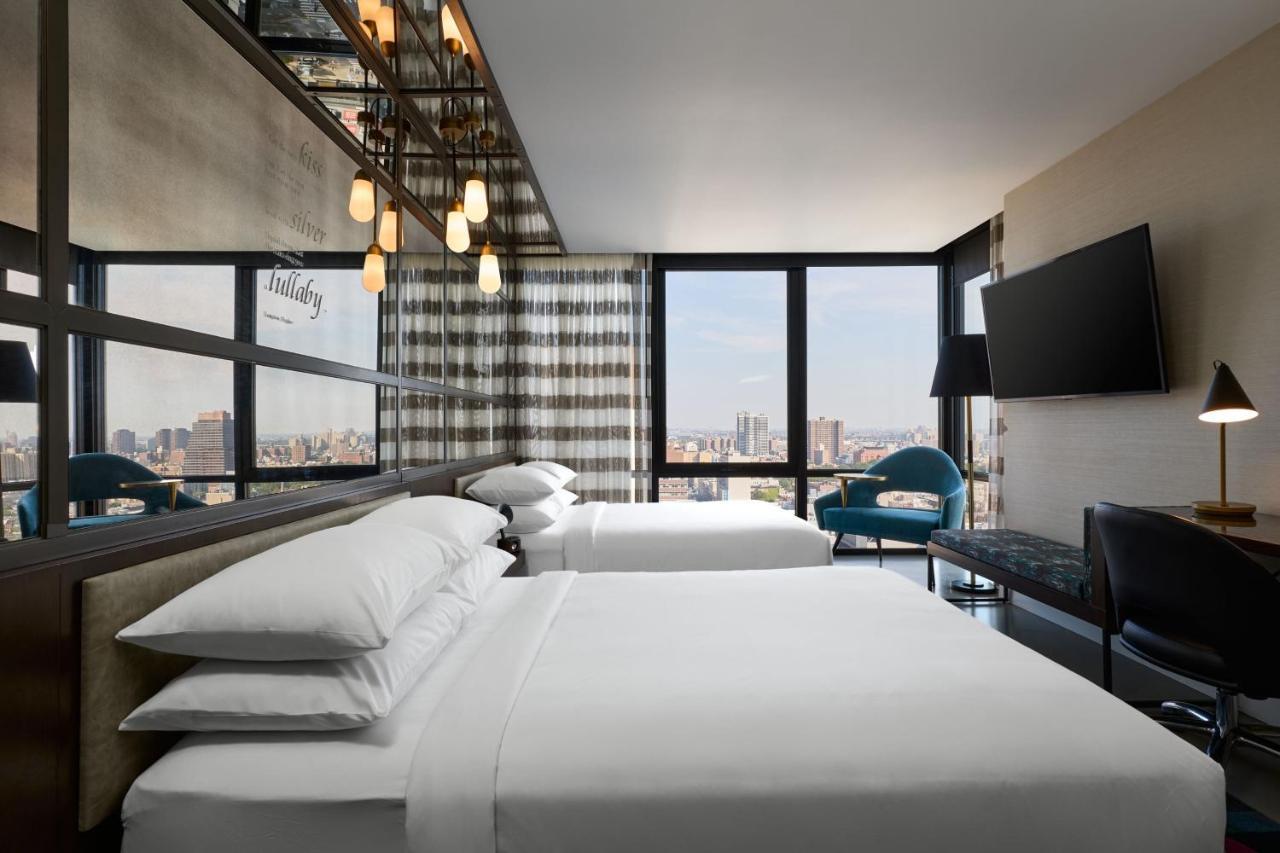 Chambre avec 2 Grands Lits Queen-Size