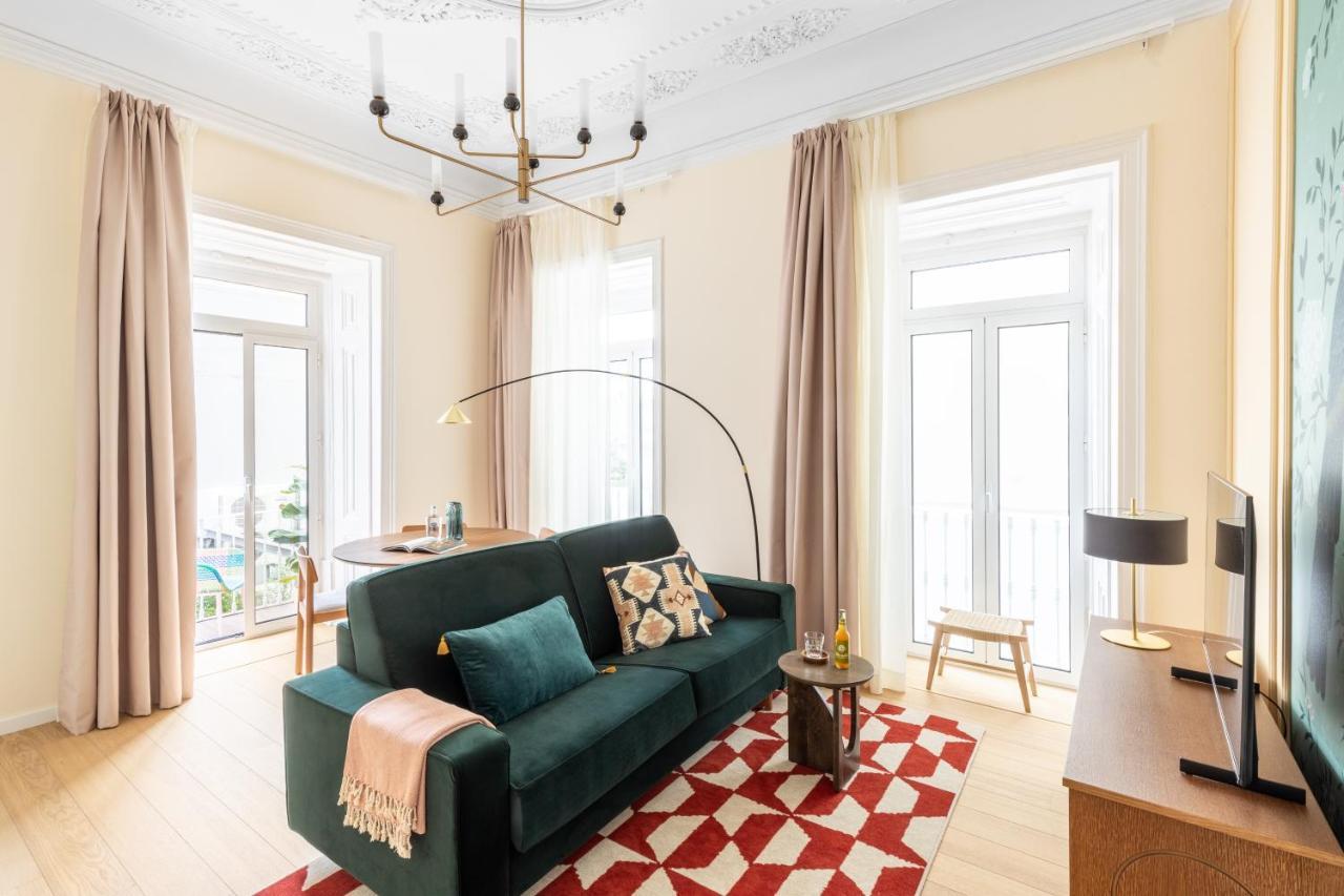Apartamento com Varanda