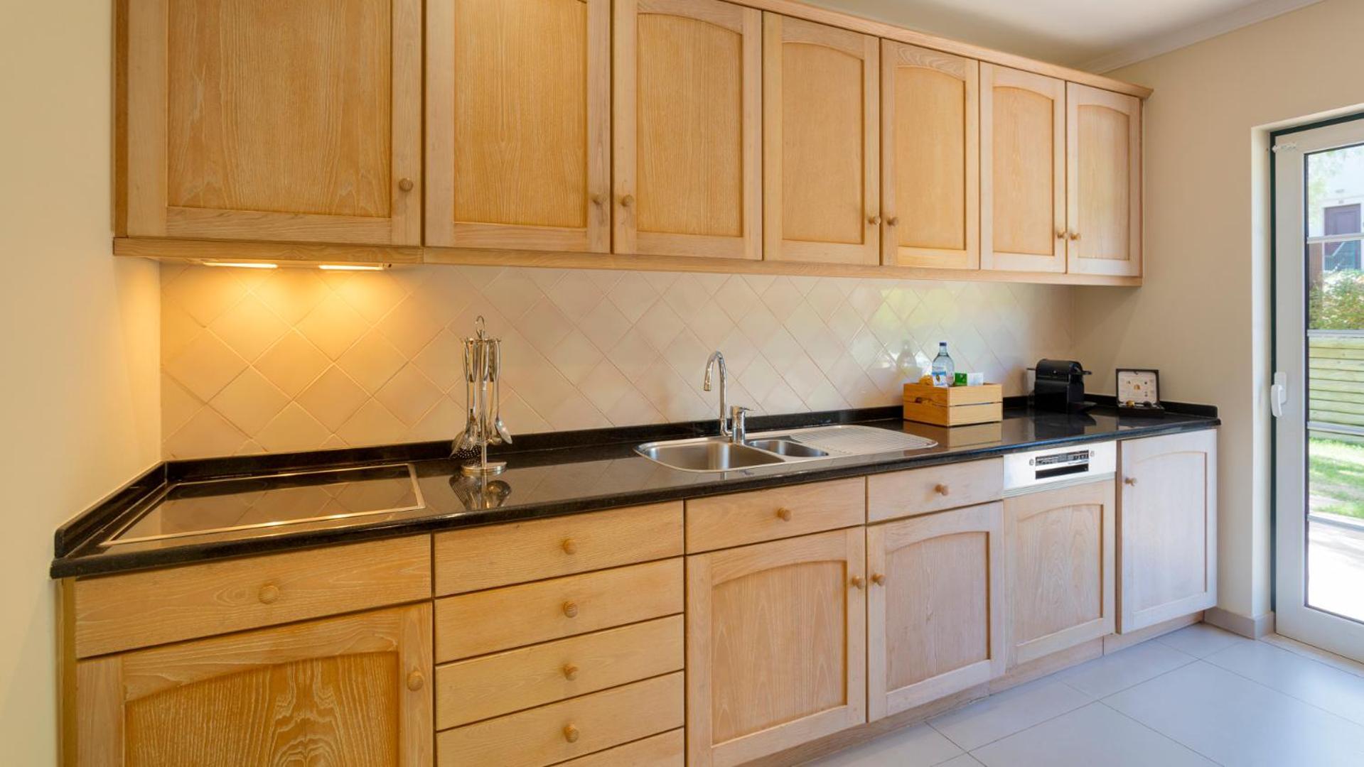 Superior Two-Bedroom Townhouse with Pool