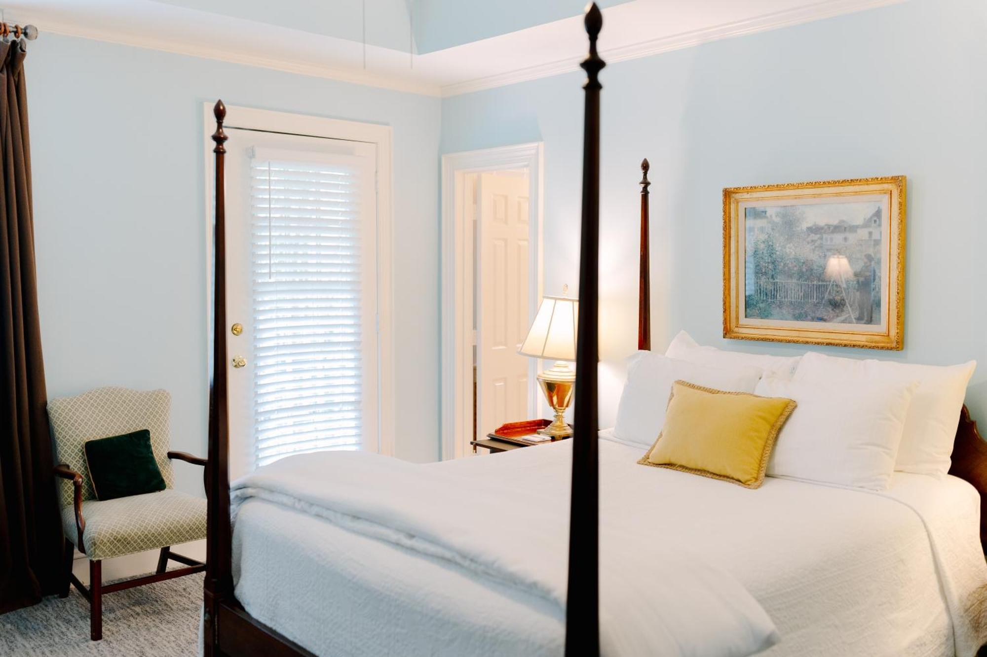 Quarto com Cama Queen-Size e Varanda