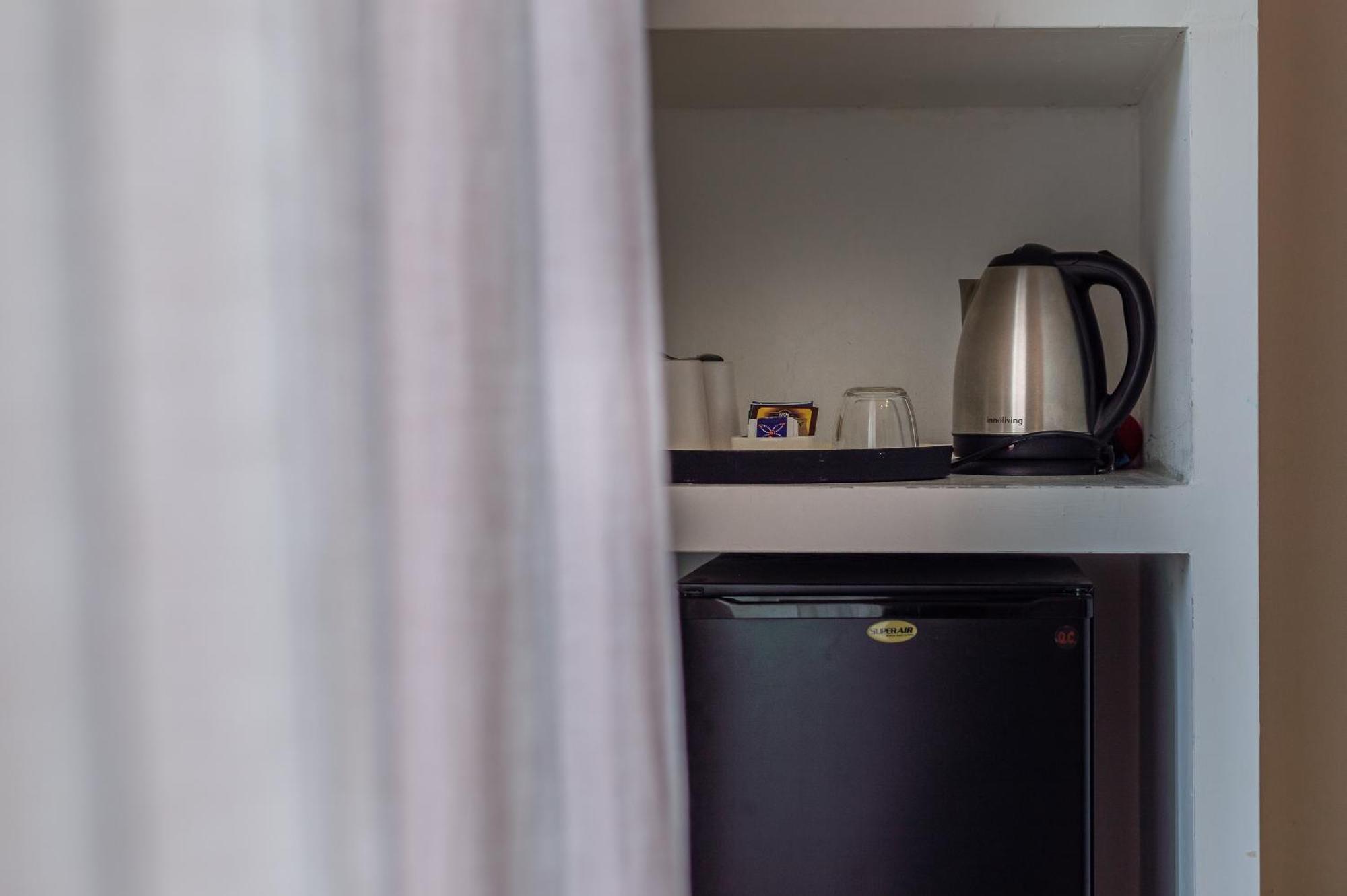 Double Room,1532873977:JPEG